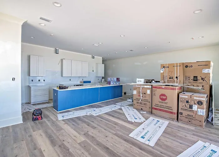 Breezy Shores West 7 Bedroom * Gulf Shores