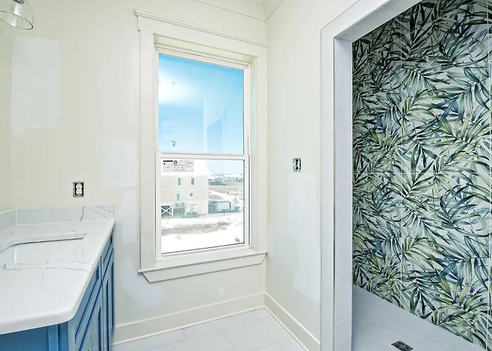 Breezy Shores West 7 Bedroom